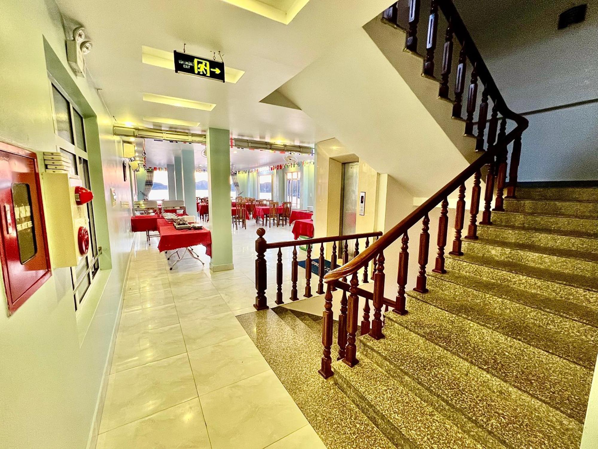 Phoenix Flower Hotel Dong Khe Sau Exterior photo
